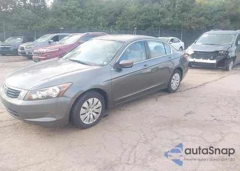 2008 Honda Accord 2.4 Lx z USA, uszkodzony, nr VIN 1HGCP26398A047721